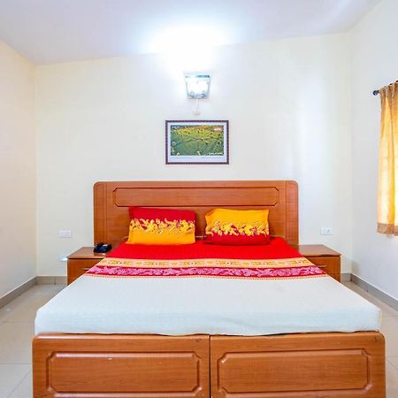 Hotel Tamilnadu - Ooty 1 Kültér fotó