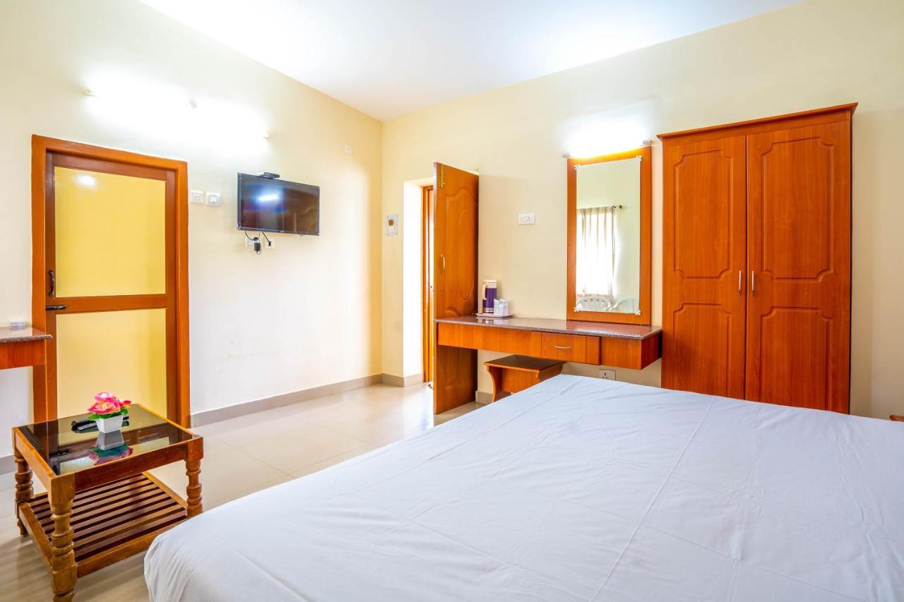 Hotel Tamilnadu - Ooty 1 Kültér fotó
